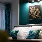 Eromeni Premium