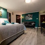 Eromeni Premium Apartament *