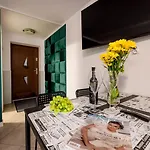 Eromeni Premium Apartament *